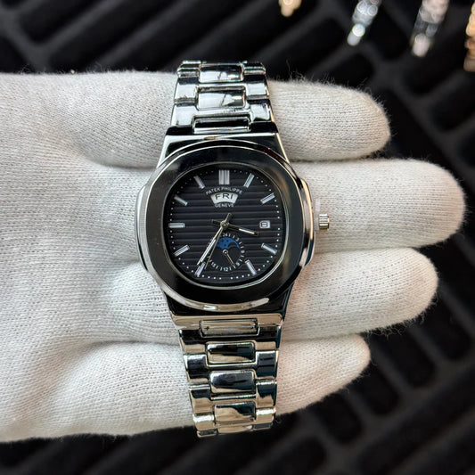 Patek Philippe – Nautilus - Moon Phases - Black